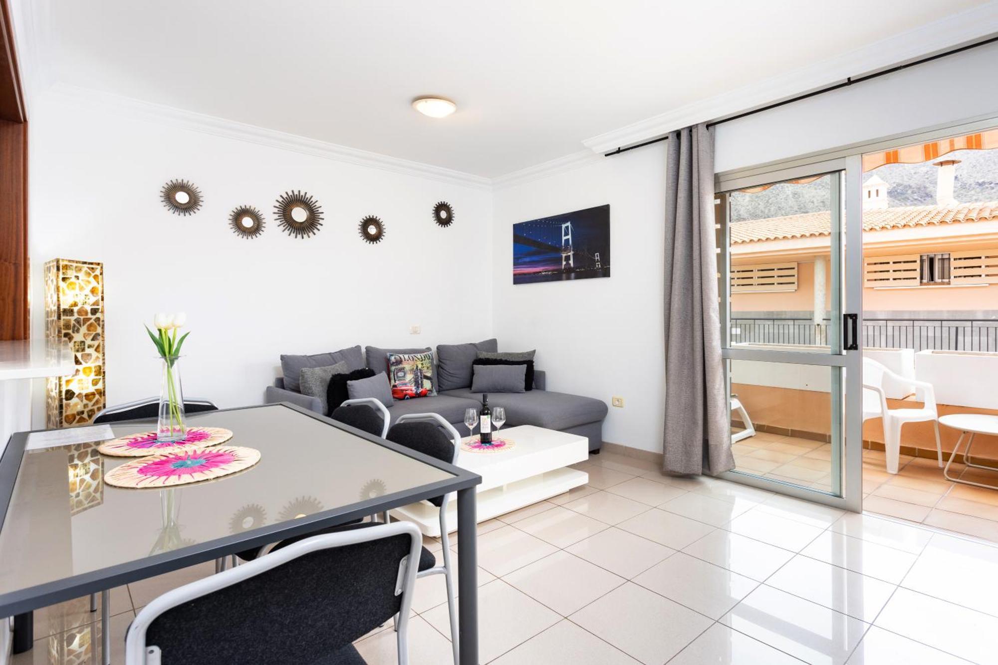 Home2Book Los Cristianos, Pool & Beach Los Cristianos  Εξωτερικό φωτογραφία